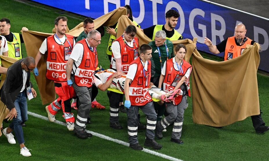 Варга потерял сознание, фото Рейтерс