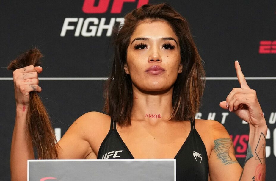 Трейси Кортес состригла волосы, чтобы уложиться в вес. Фото: The MMA Hour