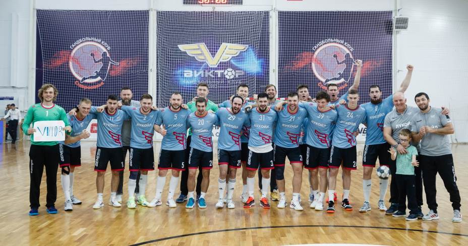Гандболисты «Виктора» спасали болельщиков, попавших в ДТП. Фото: Соцсети ГК «Виктор» 