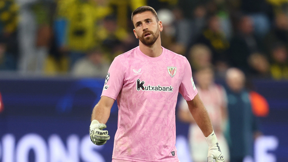 Атлетик играет с Карабахом в Лиге Чемпионов 22 октября 2025. Фото: REUTERS