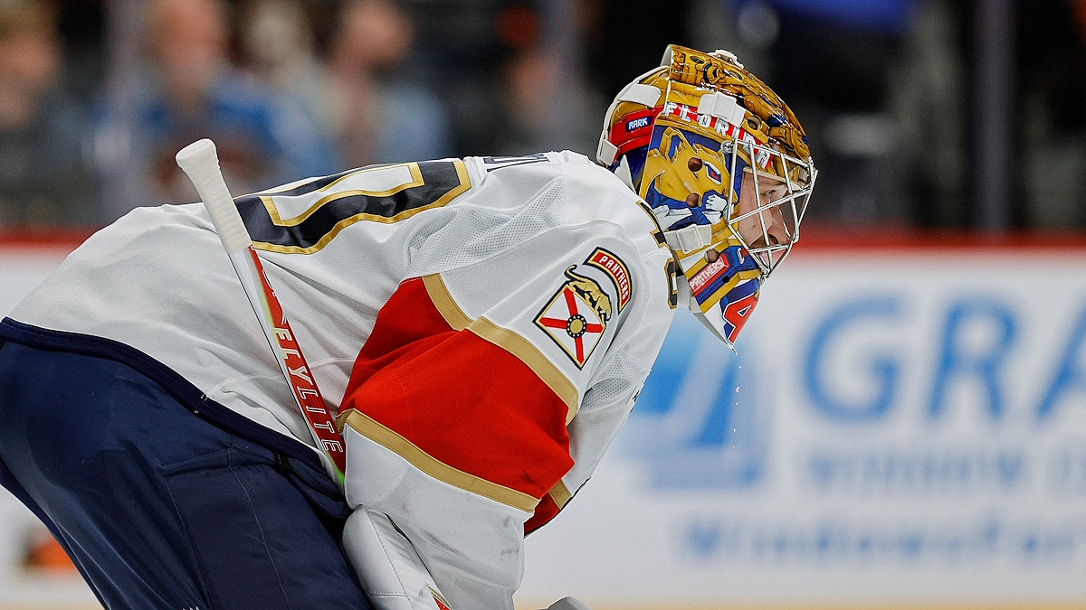 Вратарь Даниил Тарасов. Фото: REUTERS