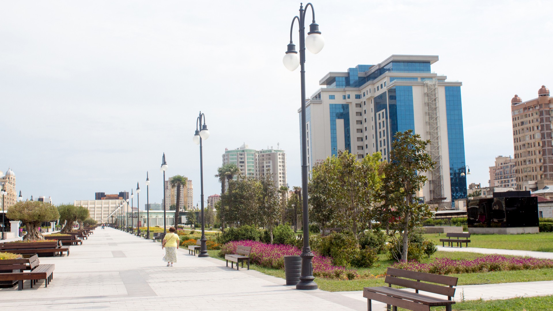 Парк и отель Winter Park Hotel Baku.